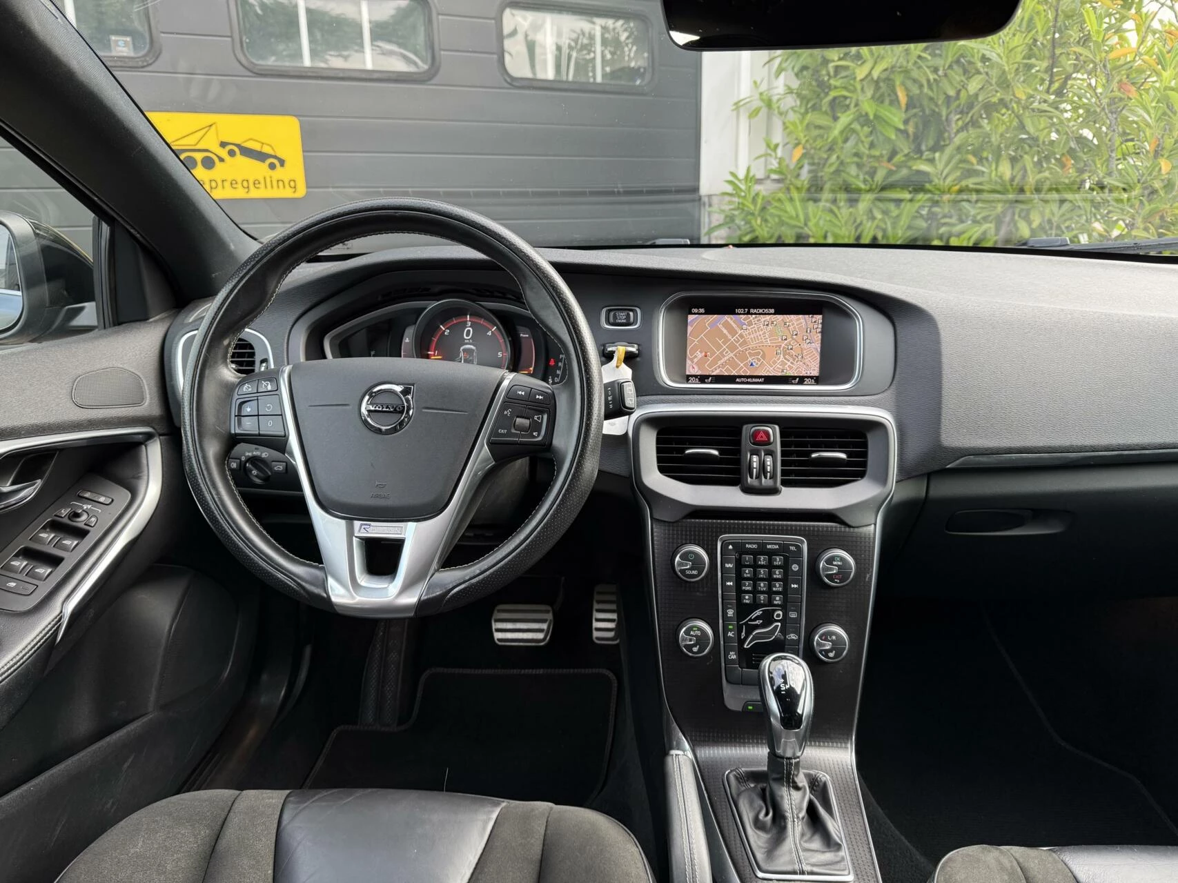 Hoofdafbeelding Volvo V40