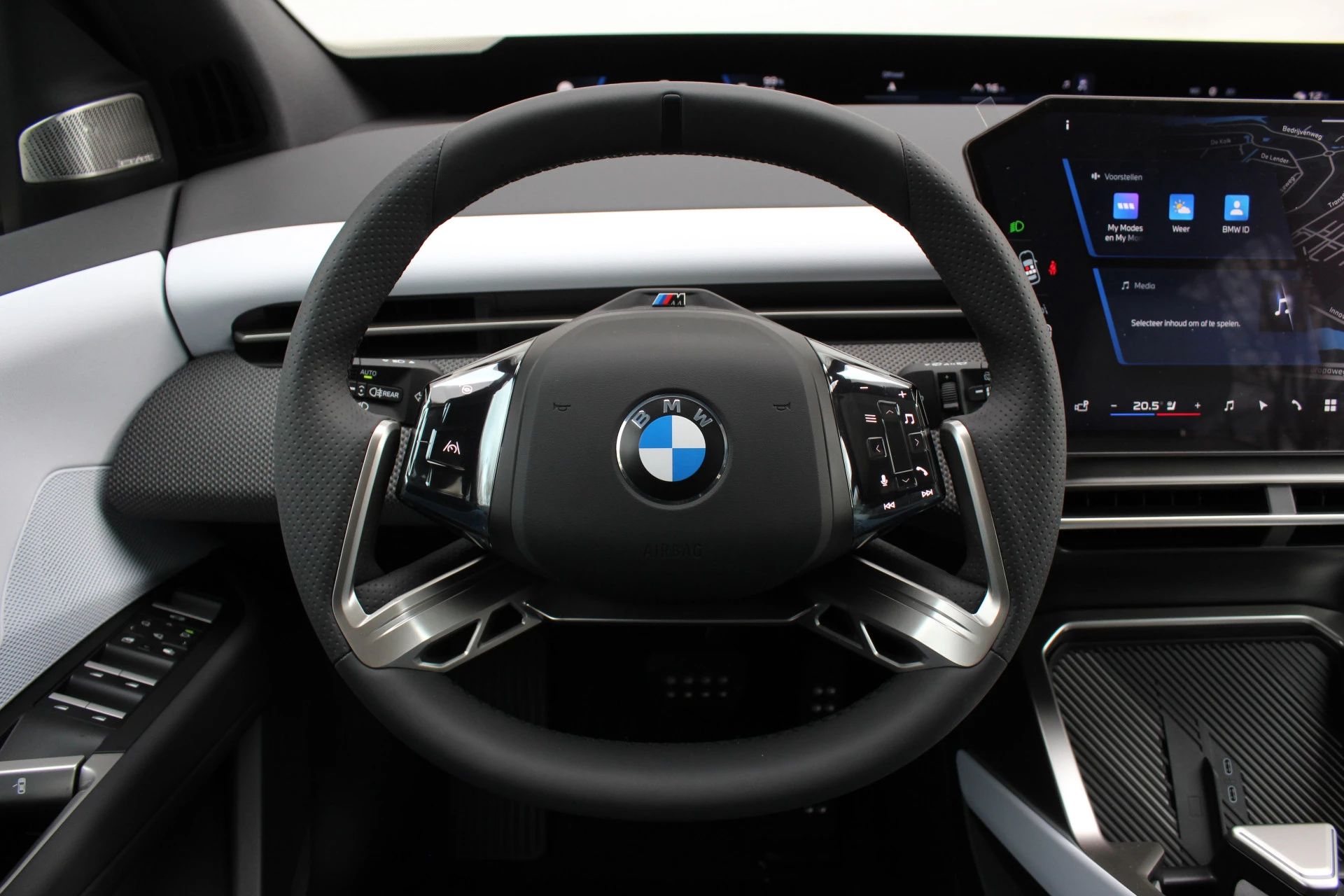 Hoofdafbeelding BMW iX3