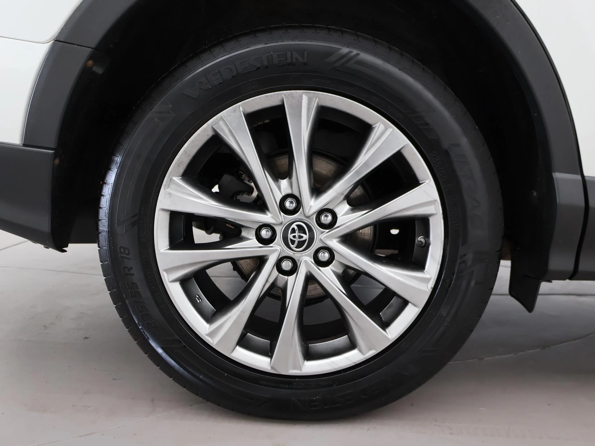 Hoofdafbeelding Toyota RAV4