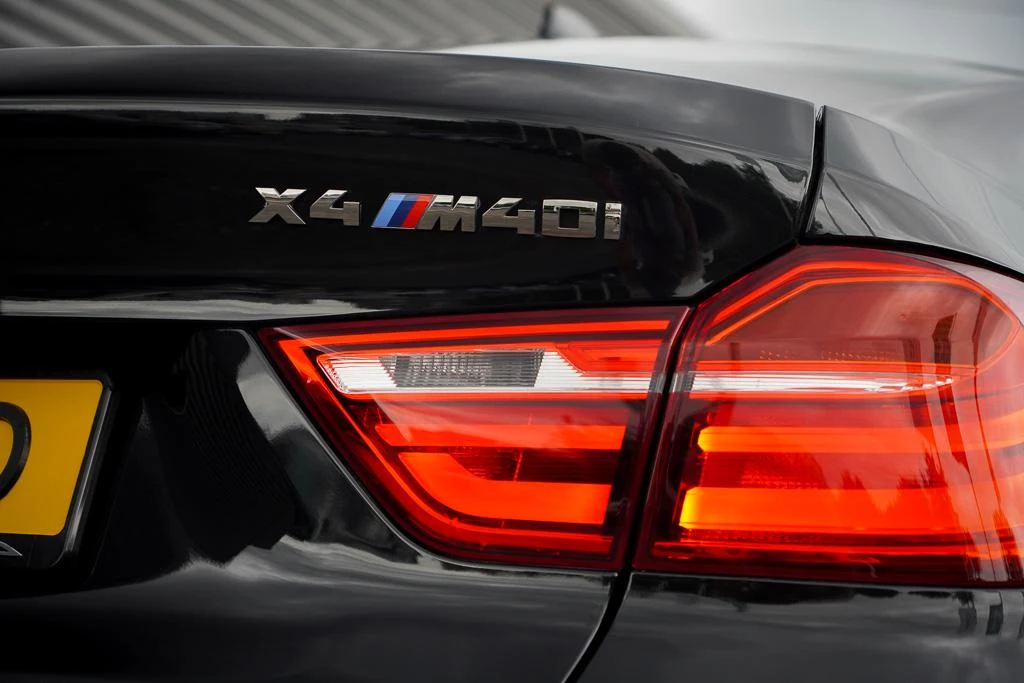 Hoofdafbeelding BMW X4