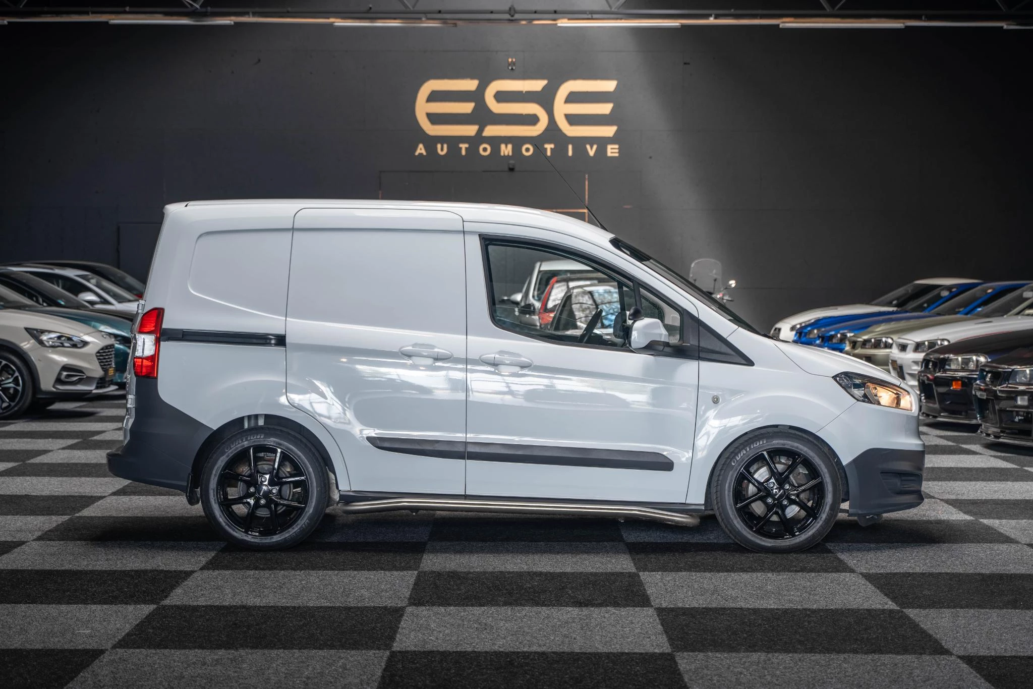 Hoofdafbeelding Ford Transit Courier