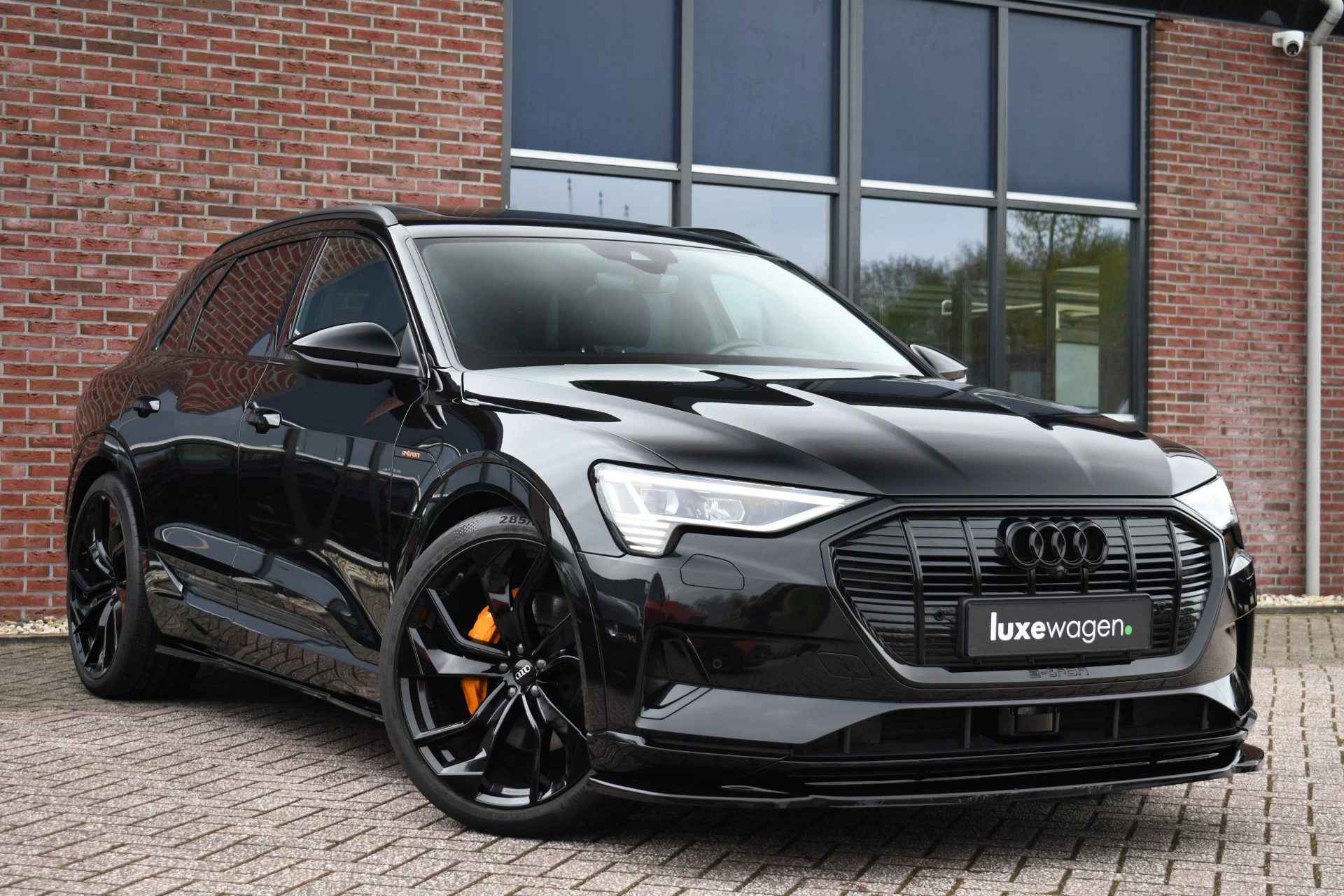 Hoofdafbeelding Audi e-tron