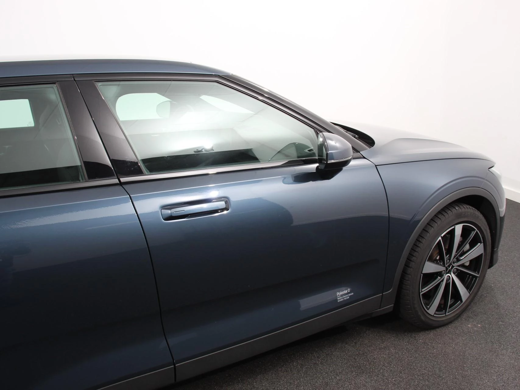 Hoofdafbeelding Polestar 2