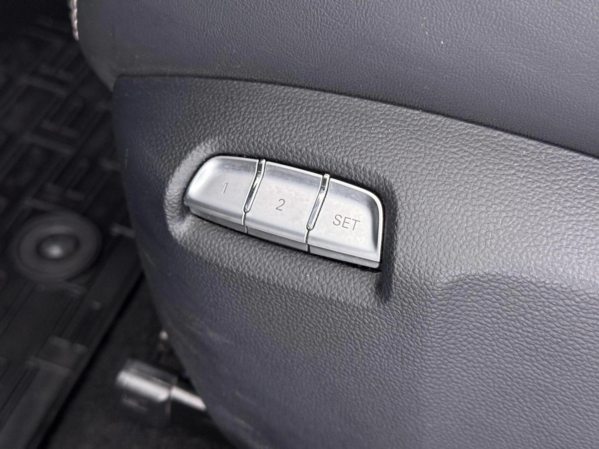 Hoofdafbeelding MG Marvel R