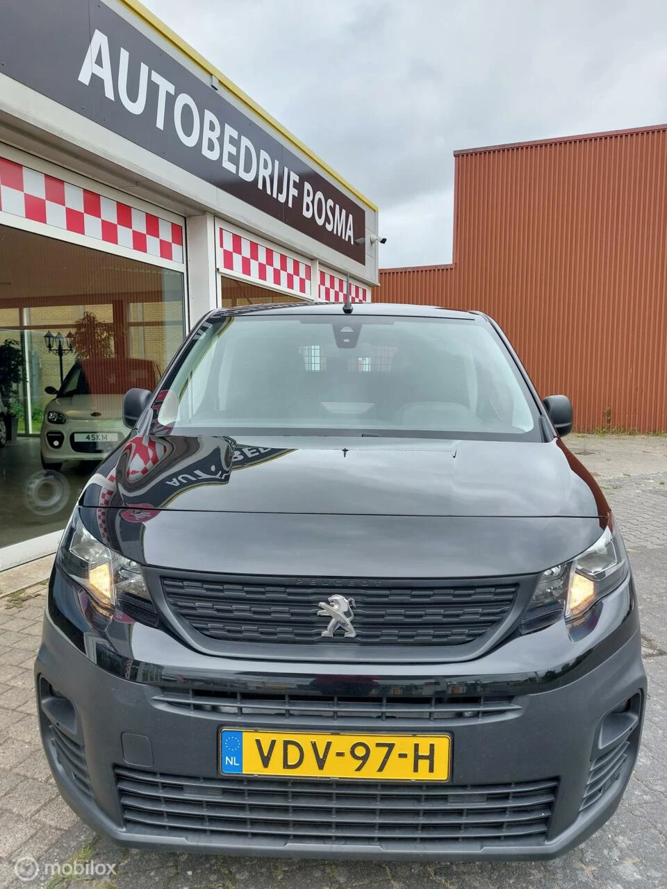 Hoofdafbeelding Peugeot Partner