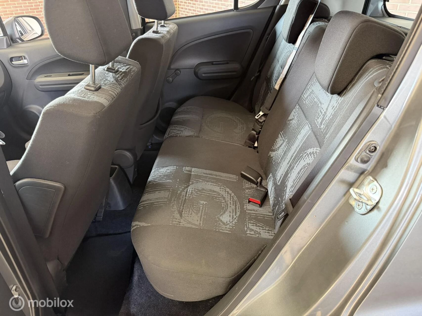 Hoofdafbeelding Opel Agila