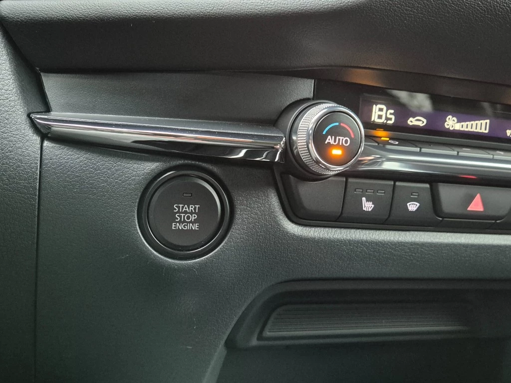 Hoofdafbeelding Mazda CX-30