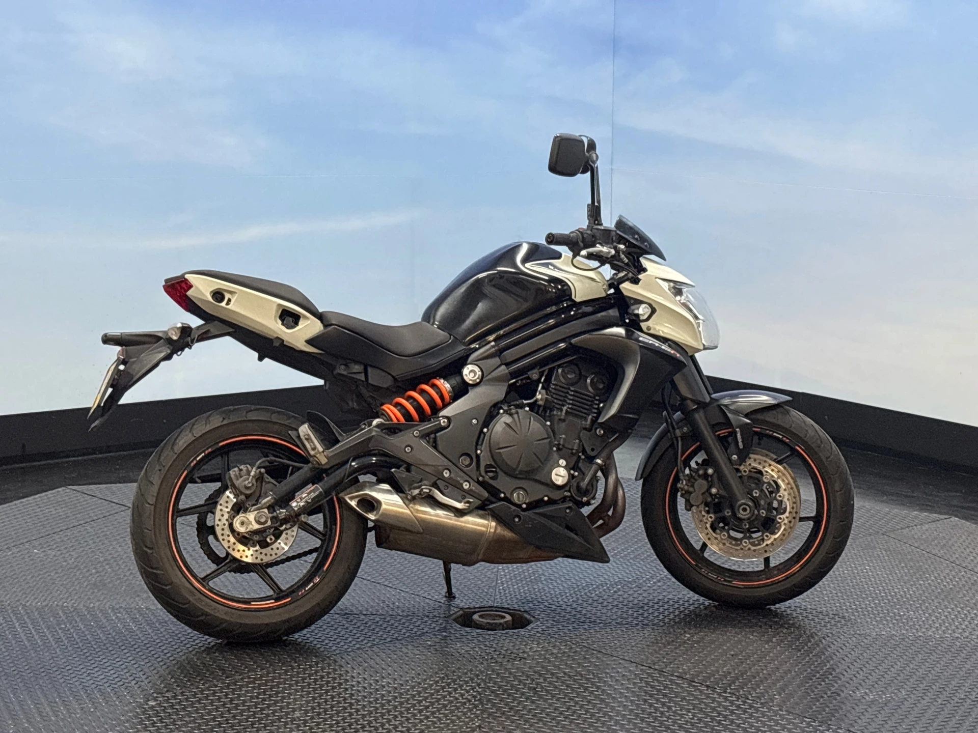 Hoofdafbeelding Kawasaki Tour