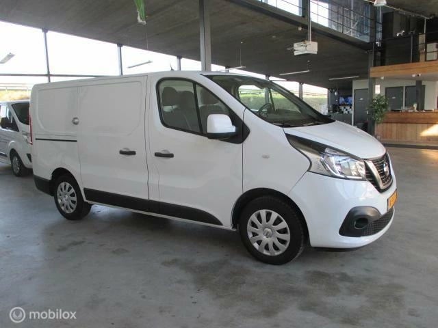 Hoofdafbeelding Nissan NV300