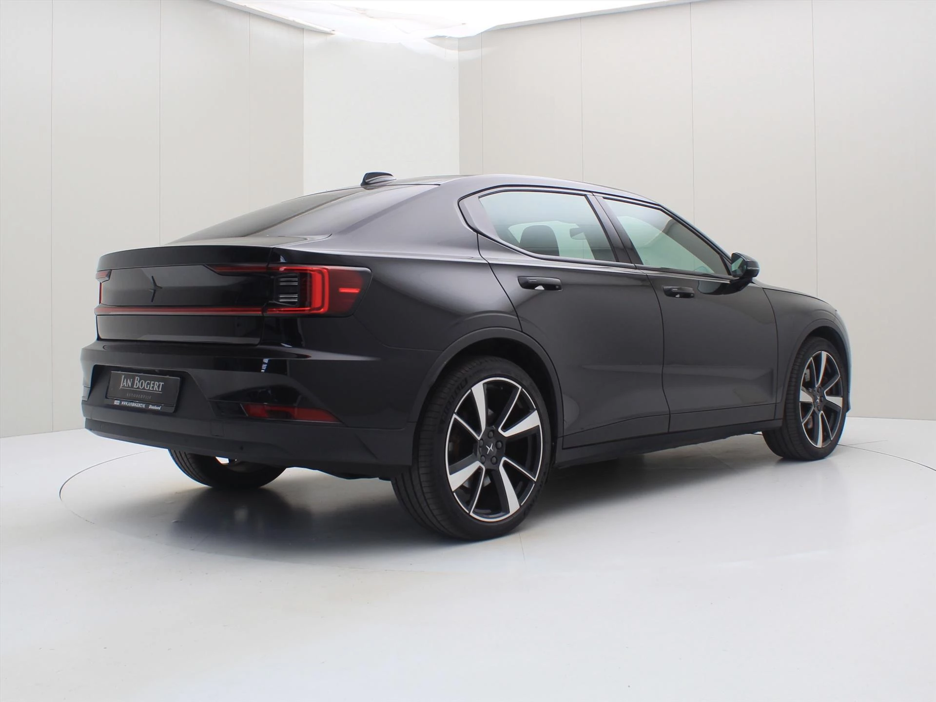 Hoofdafbeelding Polestar 2