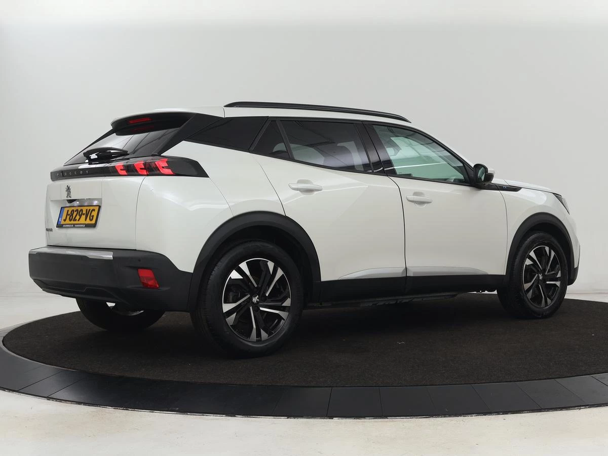 Hoofdafbeelding Peugeot e-2008