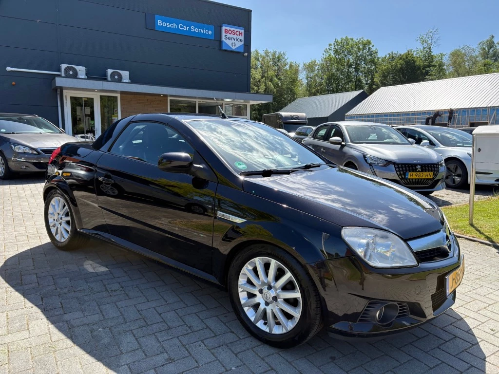 Hoofdafbeelding Opel Tigra