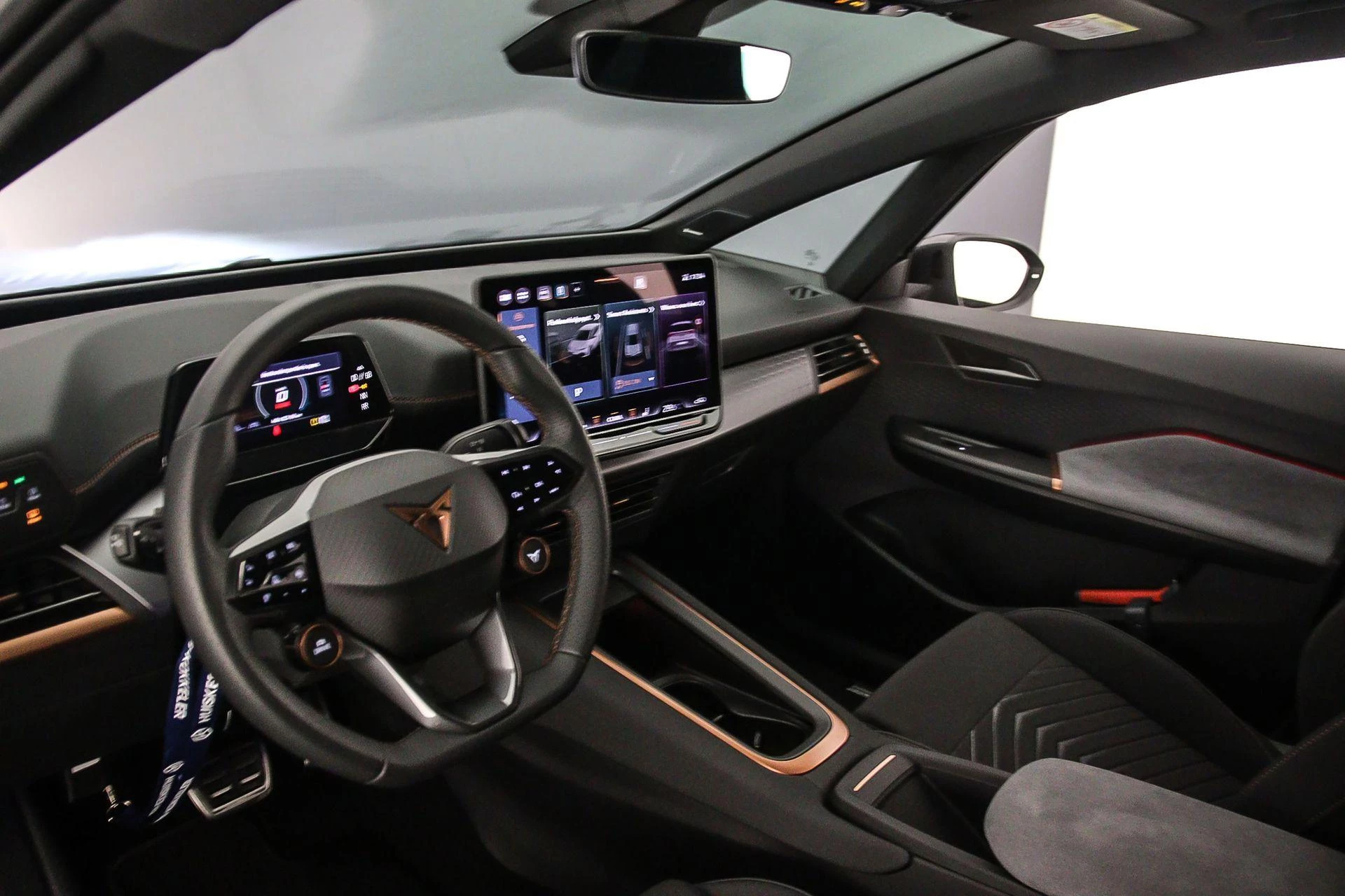 Hoofdafbeelding CUPRA Born