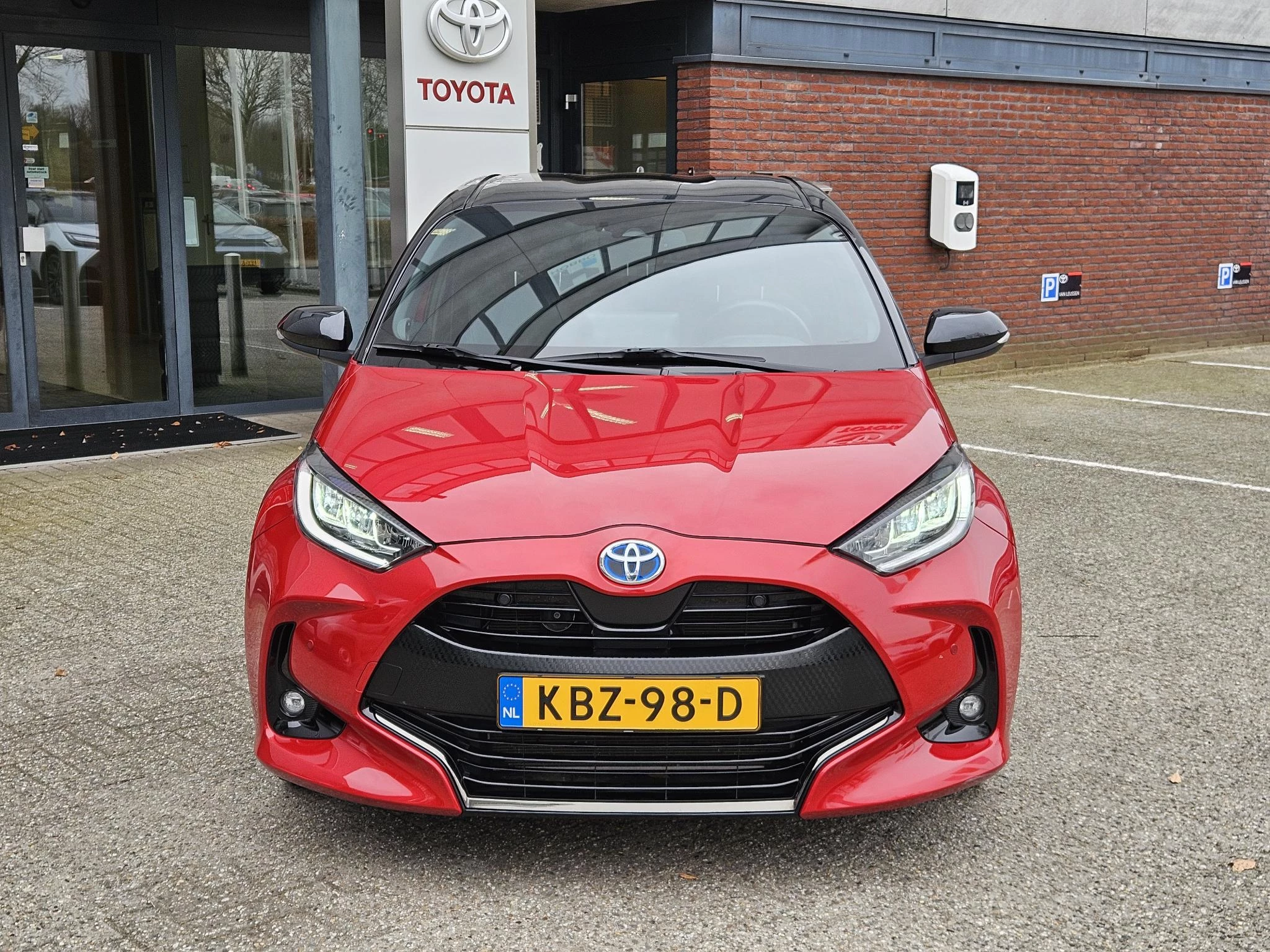 Hoofdafbeelding Toyota Yaris