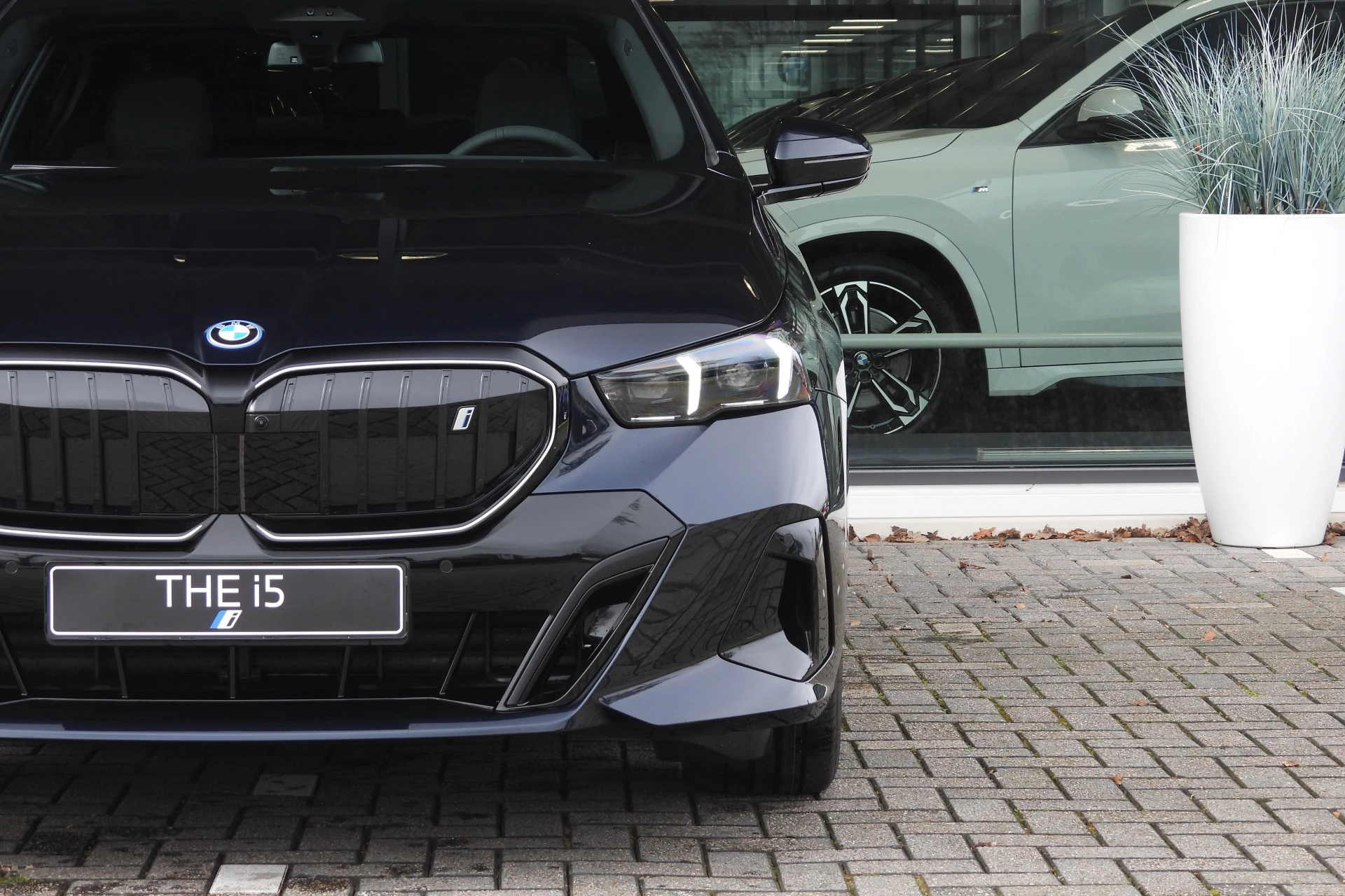 Hoofdafbeelding BMW i5