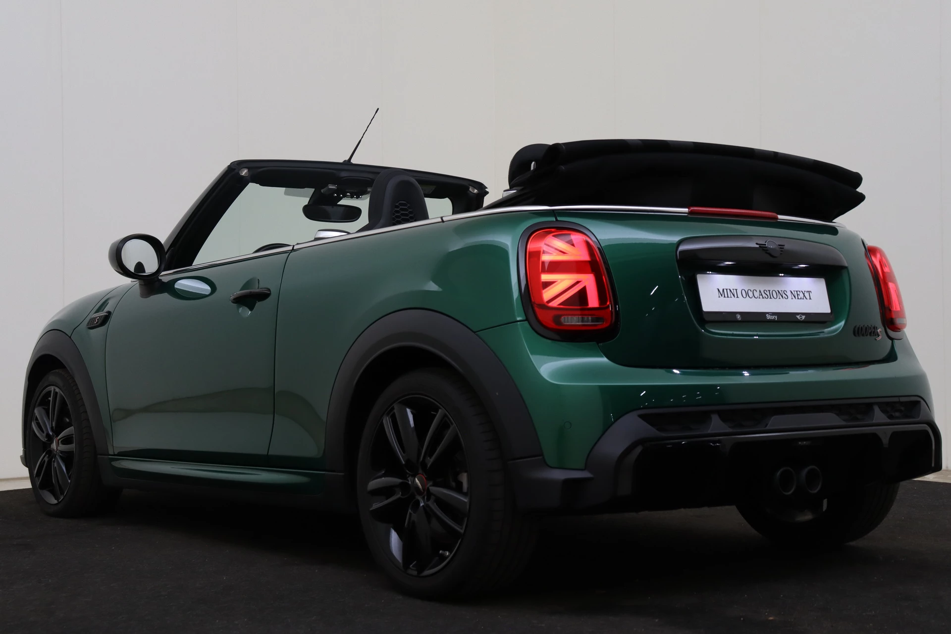 Hoofdafbeelding MINI Cooper S Cabrio