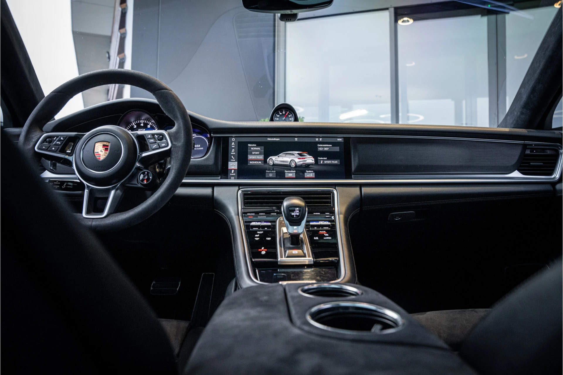 Hoofdafbeelding Porsche Panamera