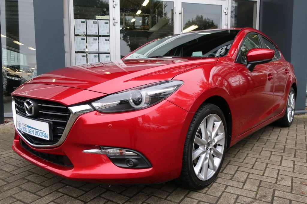 Hoofdafbeelding Mazda 3