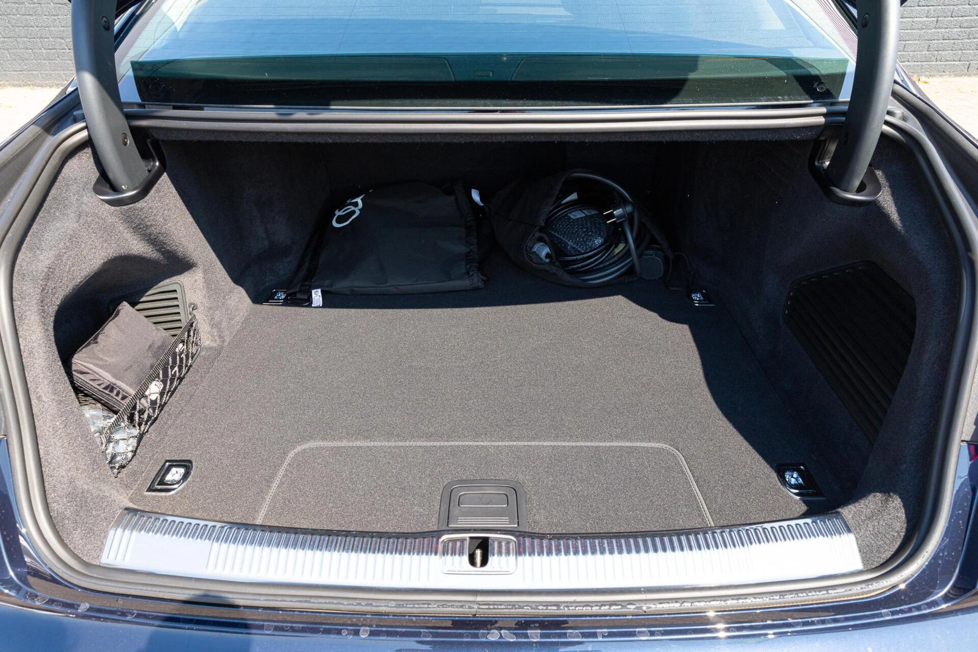 Hoofdafbeelding Audi A8