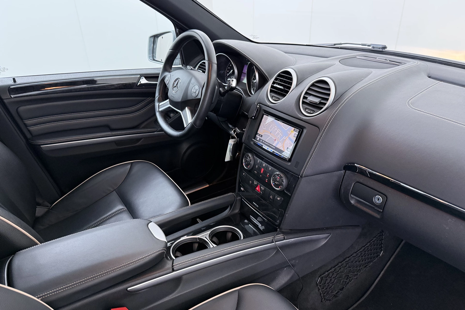 Hoofdafbeelding Mercedes-Benz M-Klasse