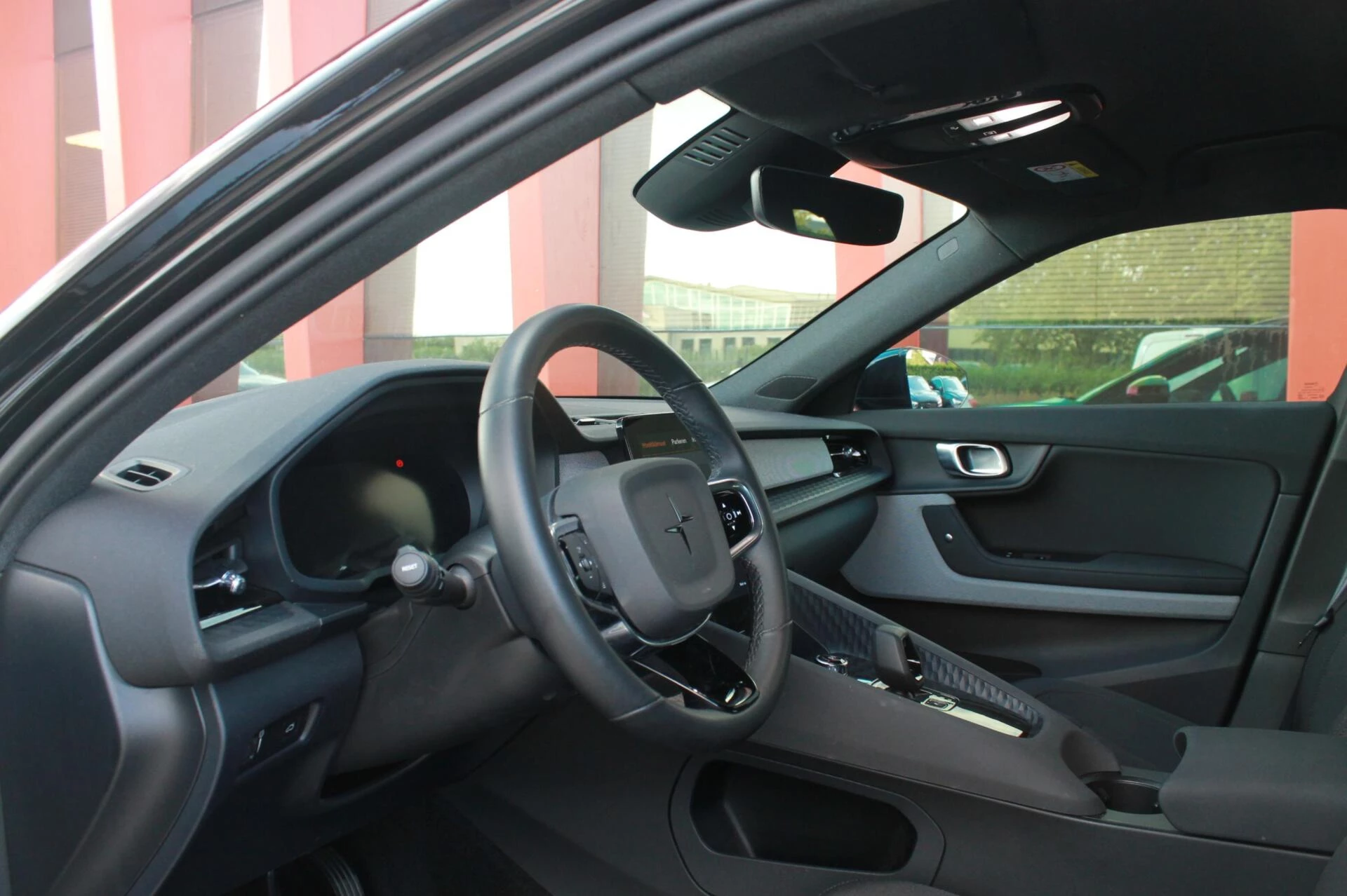 Hoofdafbeelding Polestar 2