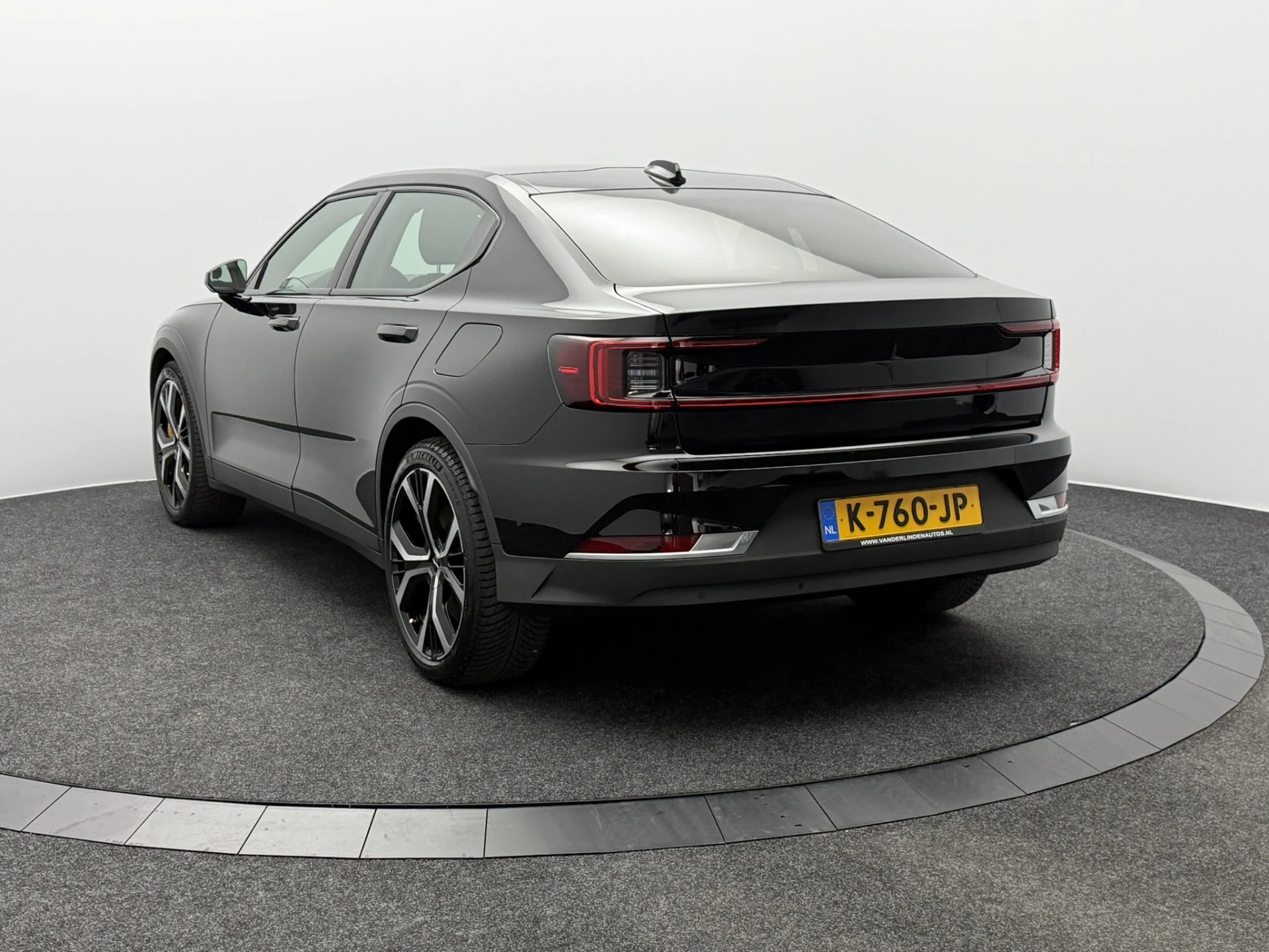 Hoofdafbeelding Polestar 2