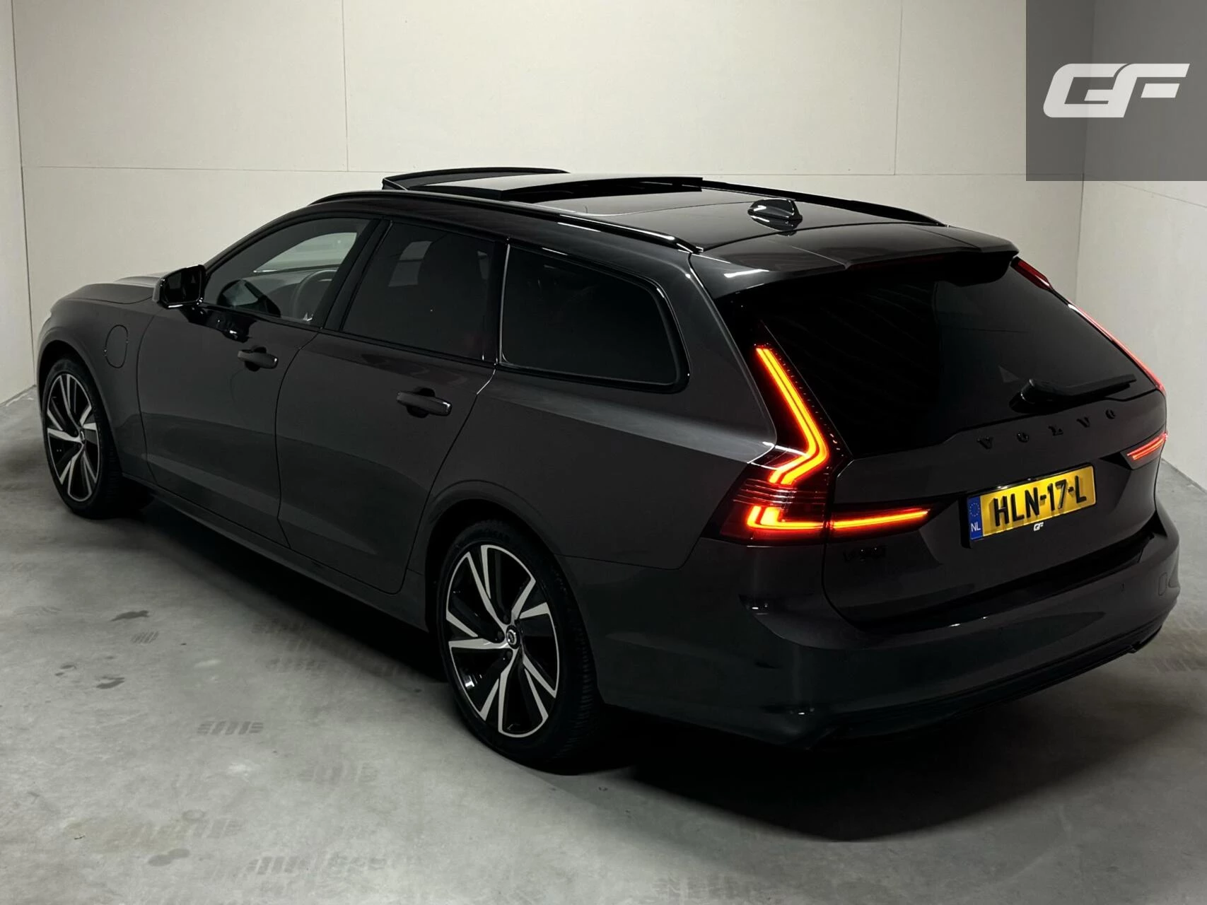 Hoofdafbeelding Volvo V90
