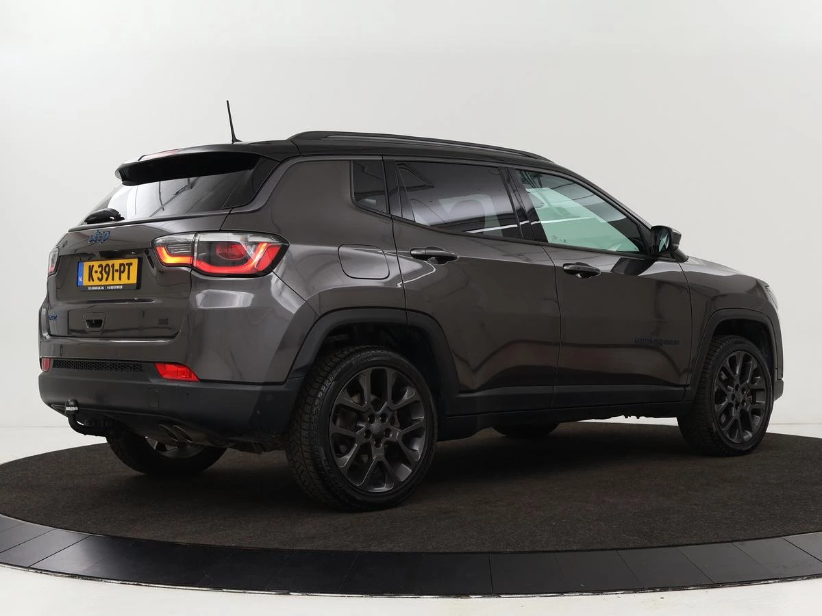 Hoofdafbeelding Jeep Compass