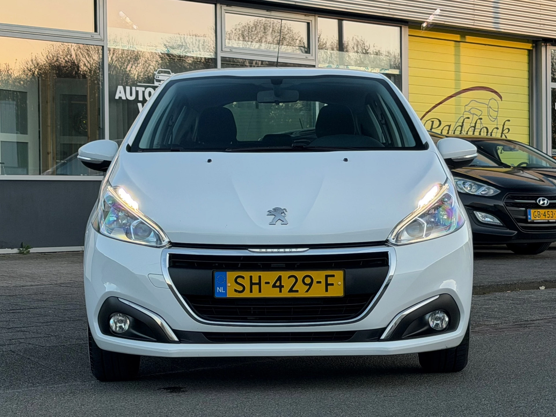 Hoofdafbeelding Peugeot 208