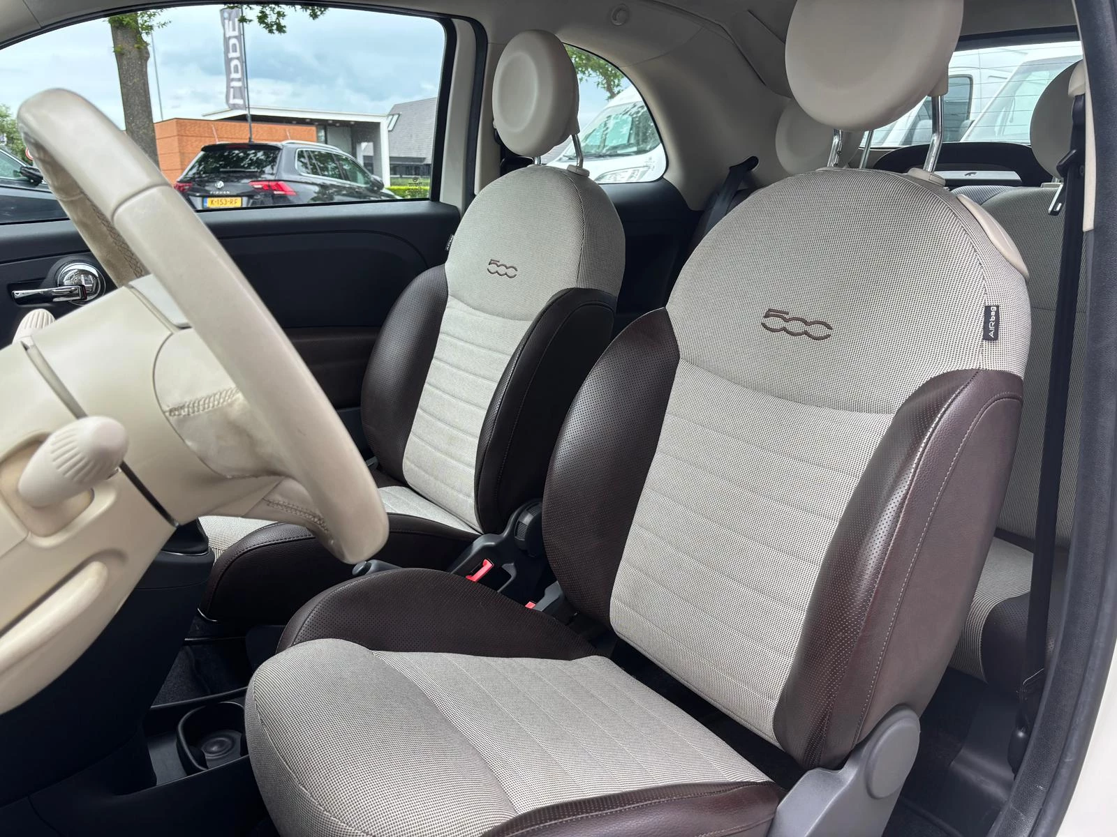 Hoofdafbeelding Fiat 500C