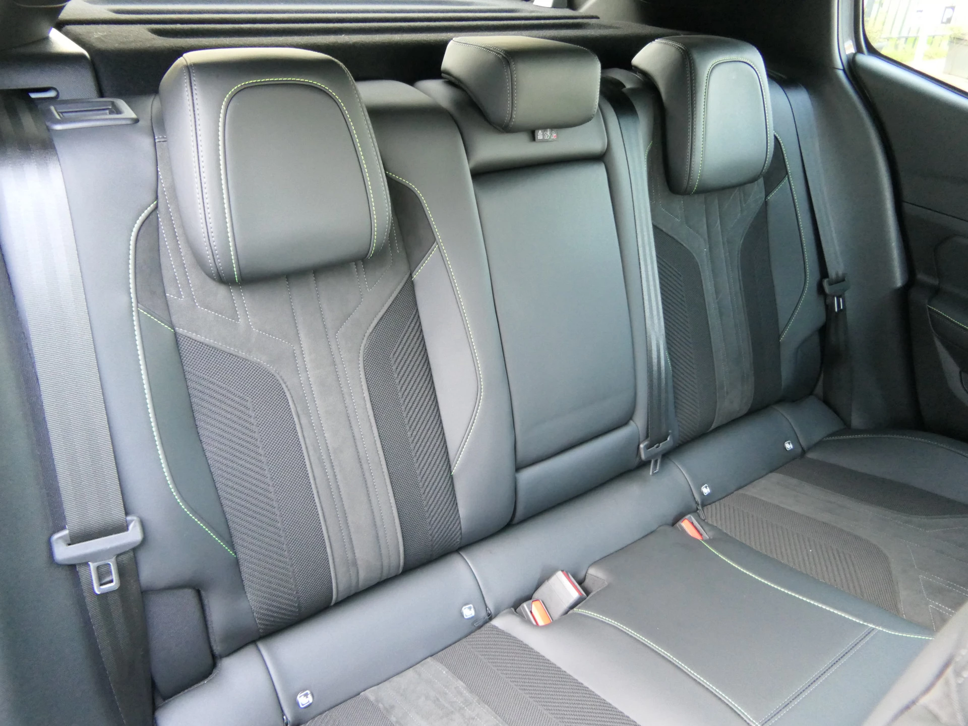 Hoofdafbeelding Peugeot 408