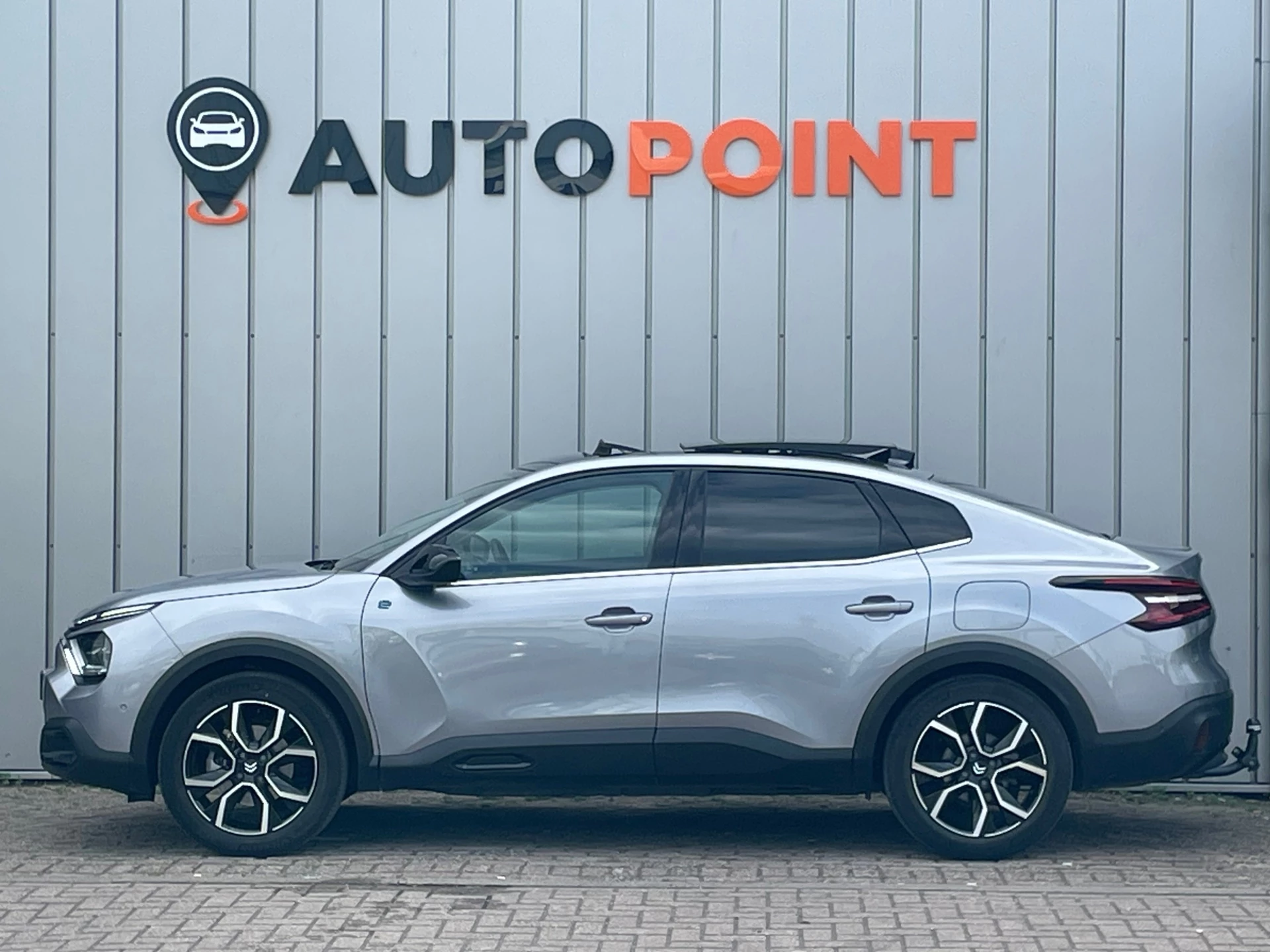 Hoofdafbeelding Citroën ë-C4 X