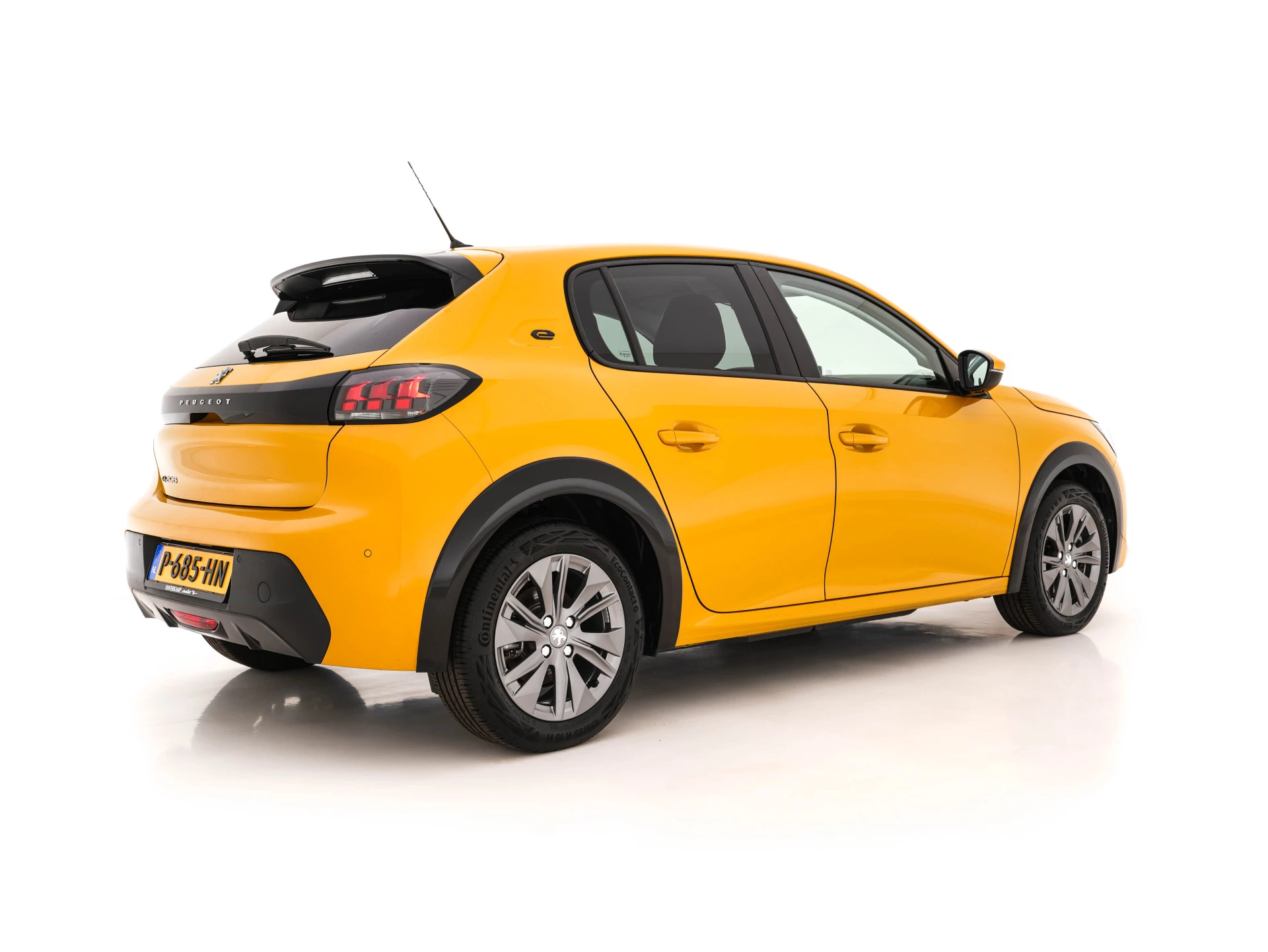 Hoofdafbeelding Peugeot e-208