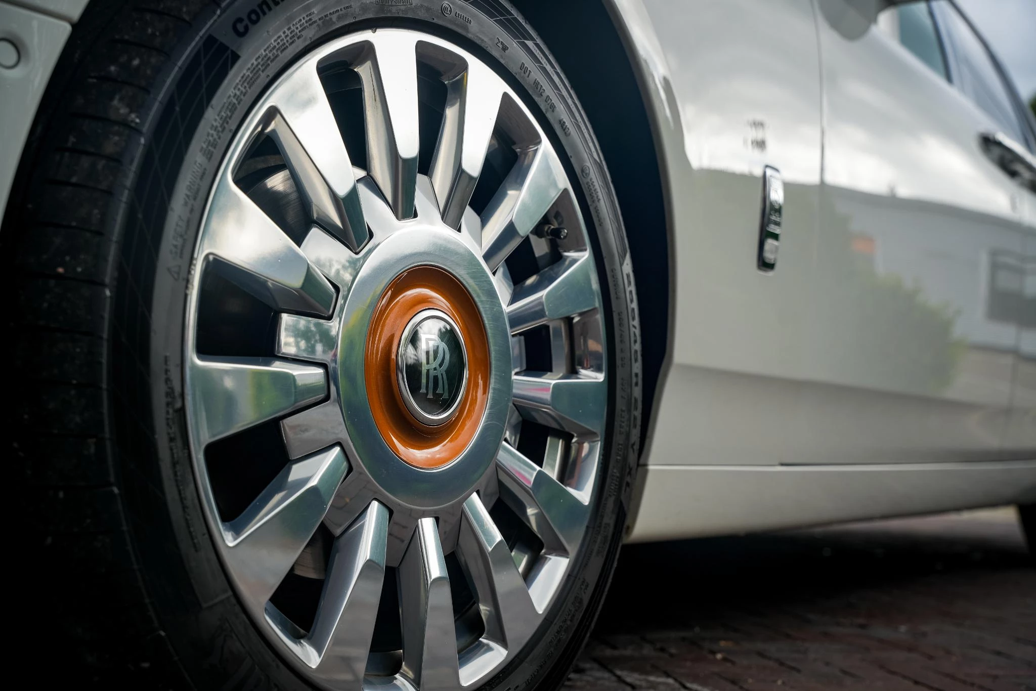 Hoofdafbeelding Rolls-Royce Phantom