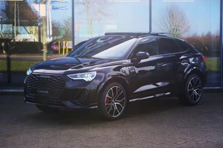 Audi Q3 Sportback 45 TFSI e 245 PK S-Line Edition, Panoramadak, 360 Camera, Sfeerverlichting