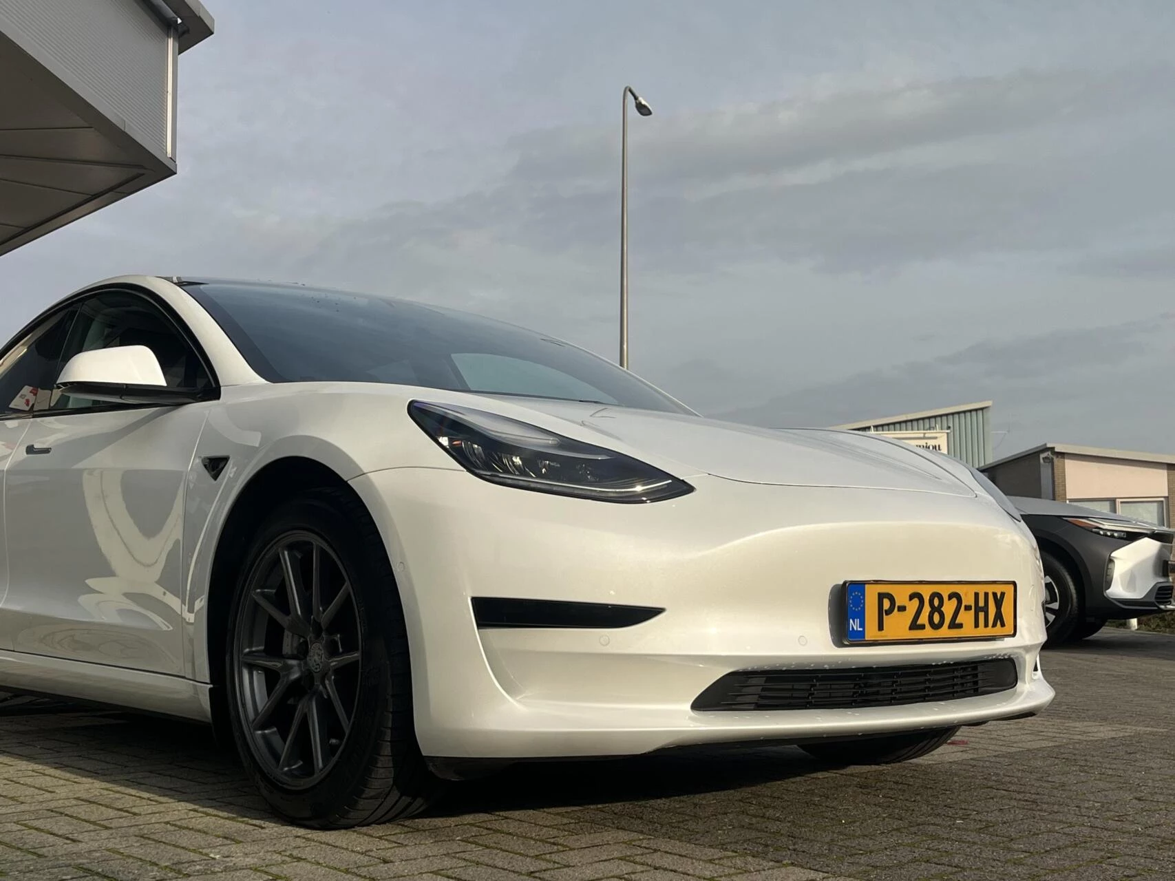 Hoofdafbeelding Tesla Model 3