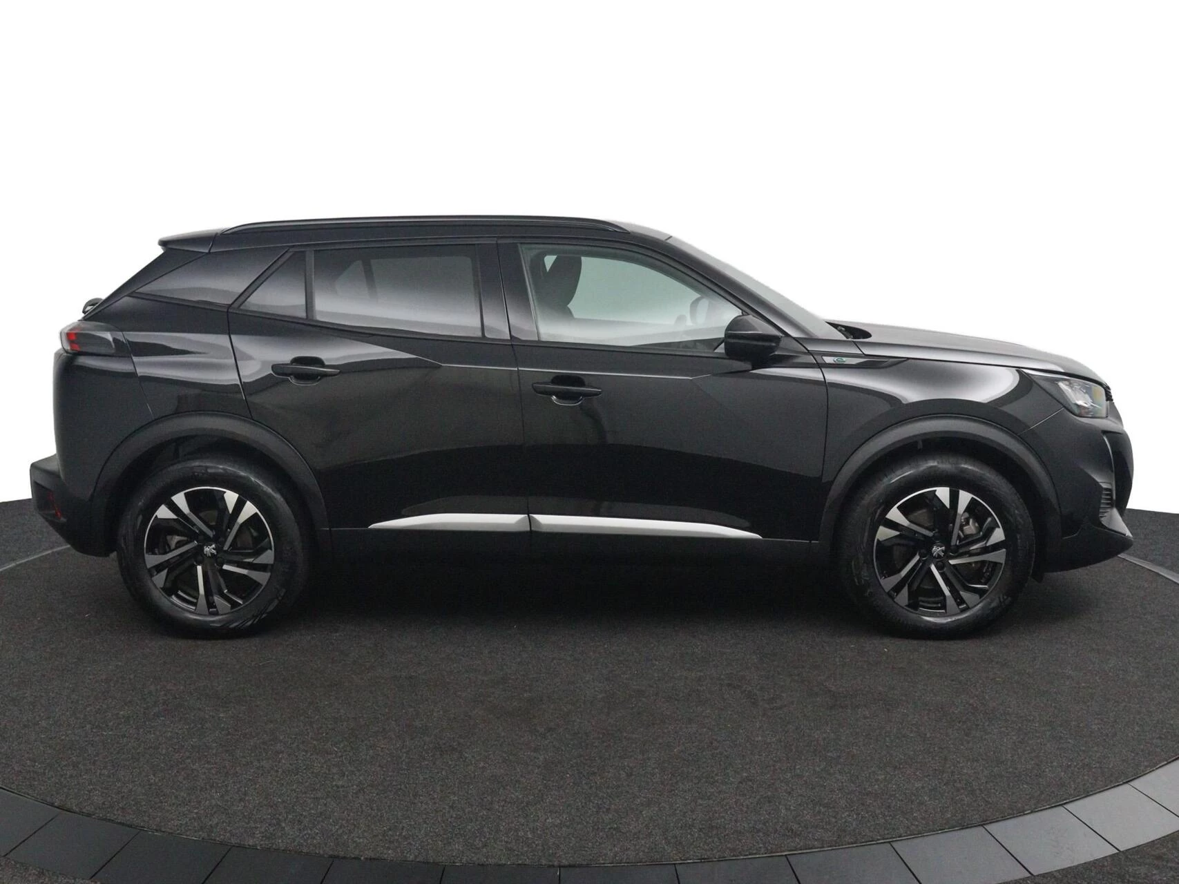 Hoofdafbeelding Peugeot e-2008