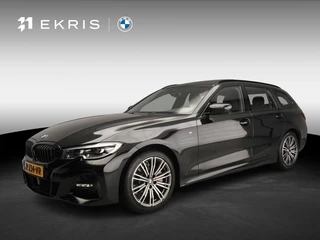 BMW 3 Serie Touring 330i xDrive M-Sportpakket | LED | Leder | Navigatie | Active cruise | Schuifdak | Trekhaak | DAB | Hifi speakers | Alu 18 inch