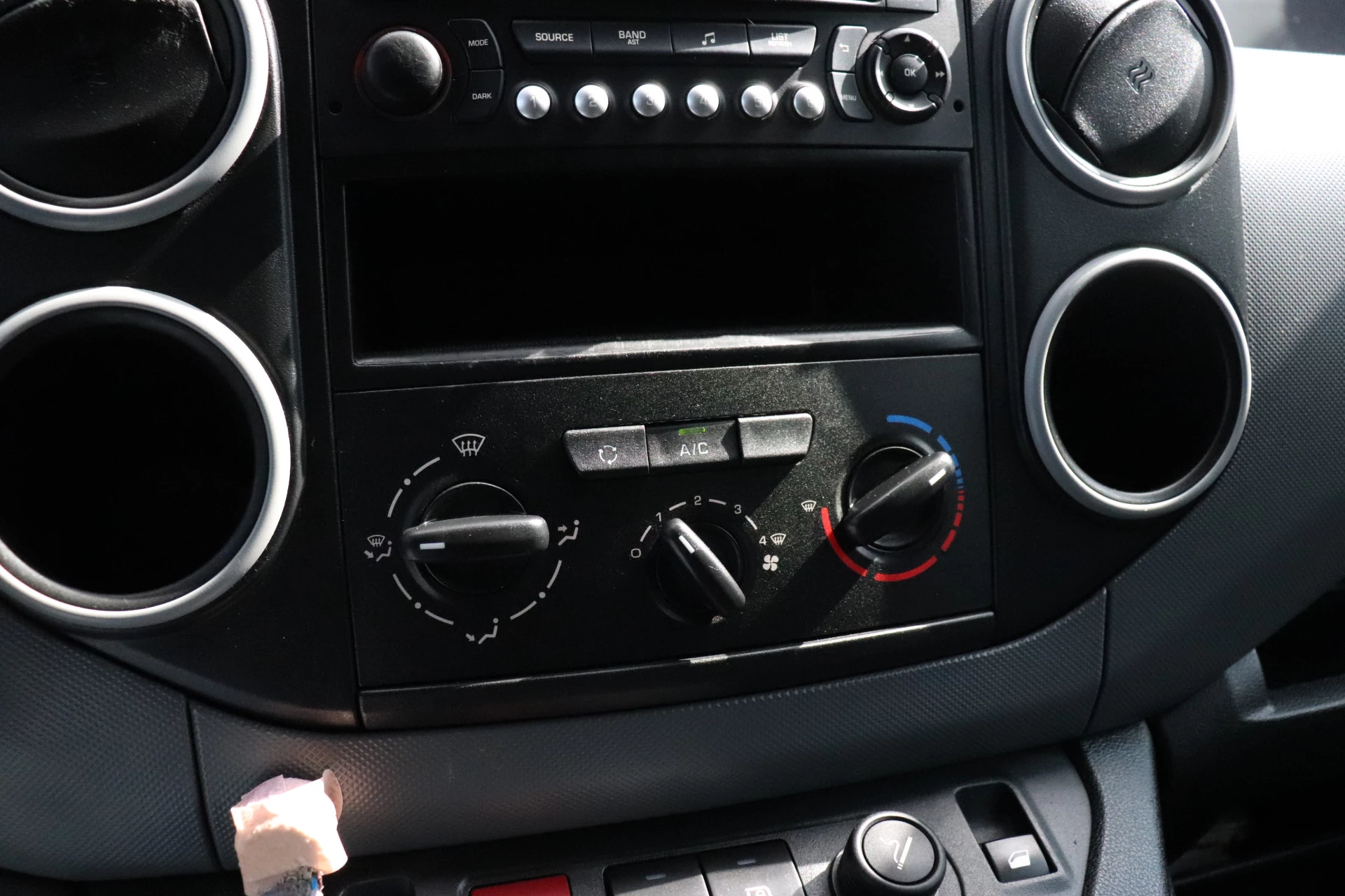 Hoofdafbeelding Peugeot Partner