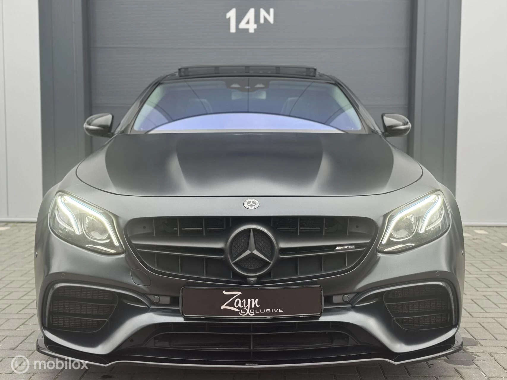 Hoofdafbeelding Mercedes-Benz E-Klasse