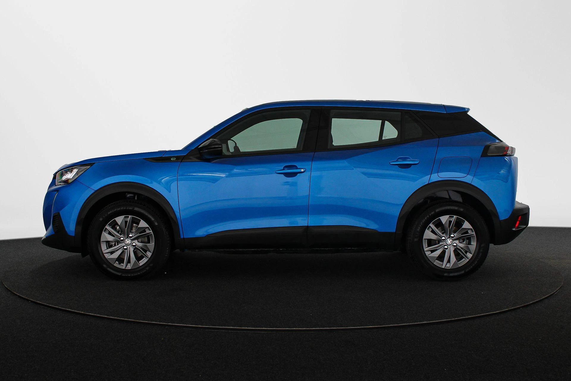 Hoofdafbeelding Peugeot e-2008