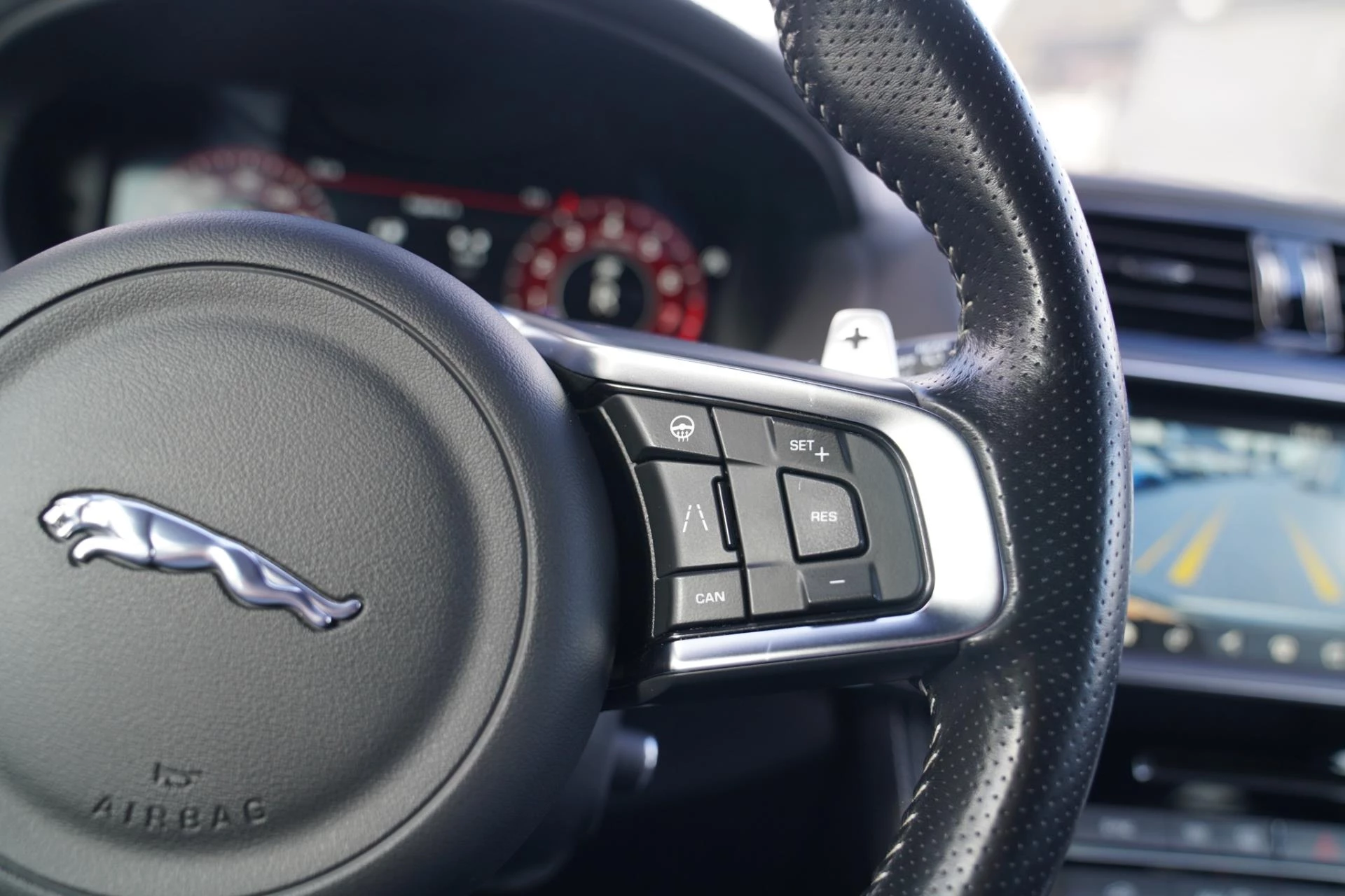 Hoofdafbeelding Jaguar F-PACE