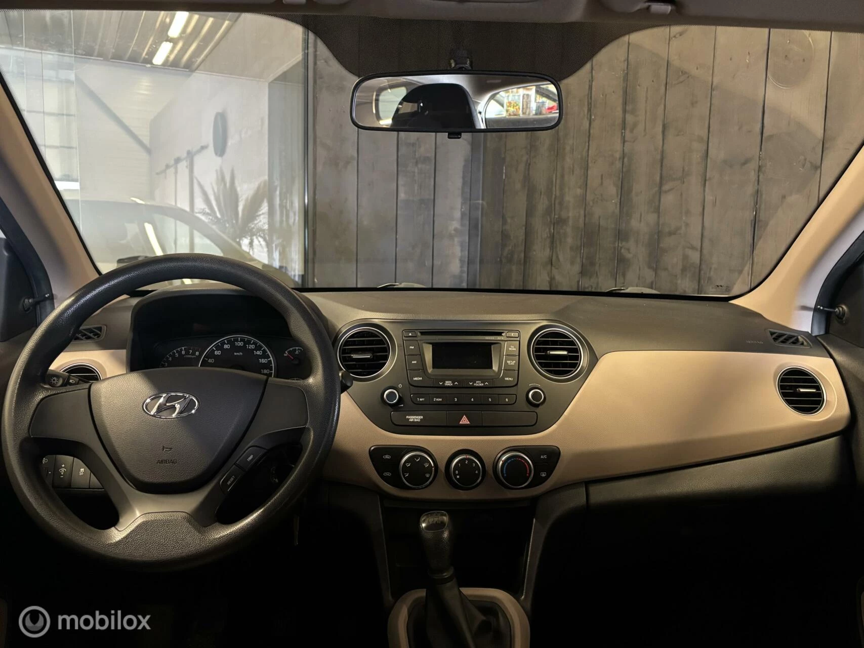 Hoofdafbeelding Hyundai i10