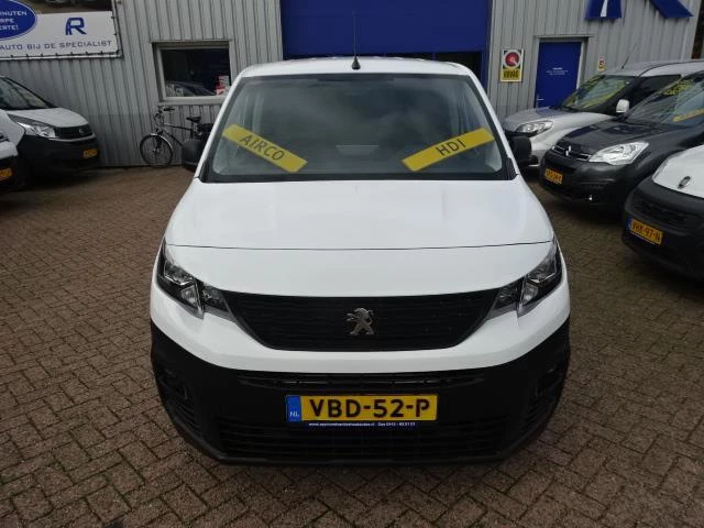 Hoofdafbeelding Peugeot Partner