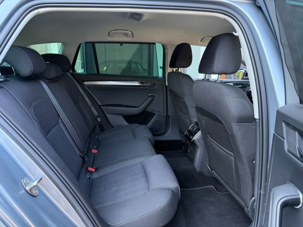 Hoofdafbeelding Škoda Superb
