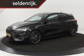 Ford Focus 2.3 EcoBoost ST-3 | Stoel & stuurverwarming |  B&O Sound | Recaro Sportstoelen | Carplay | Full LED | Navigatie | Half leder