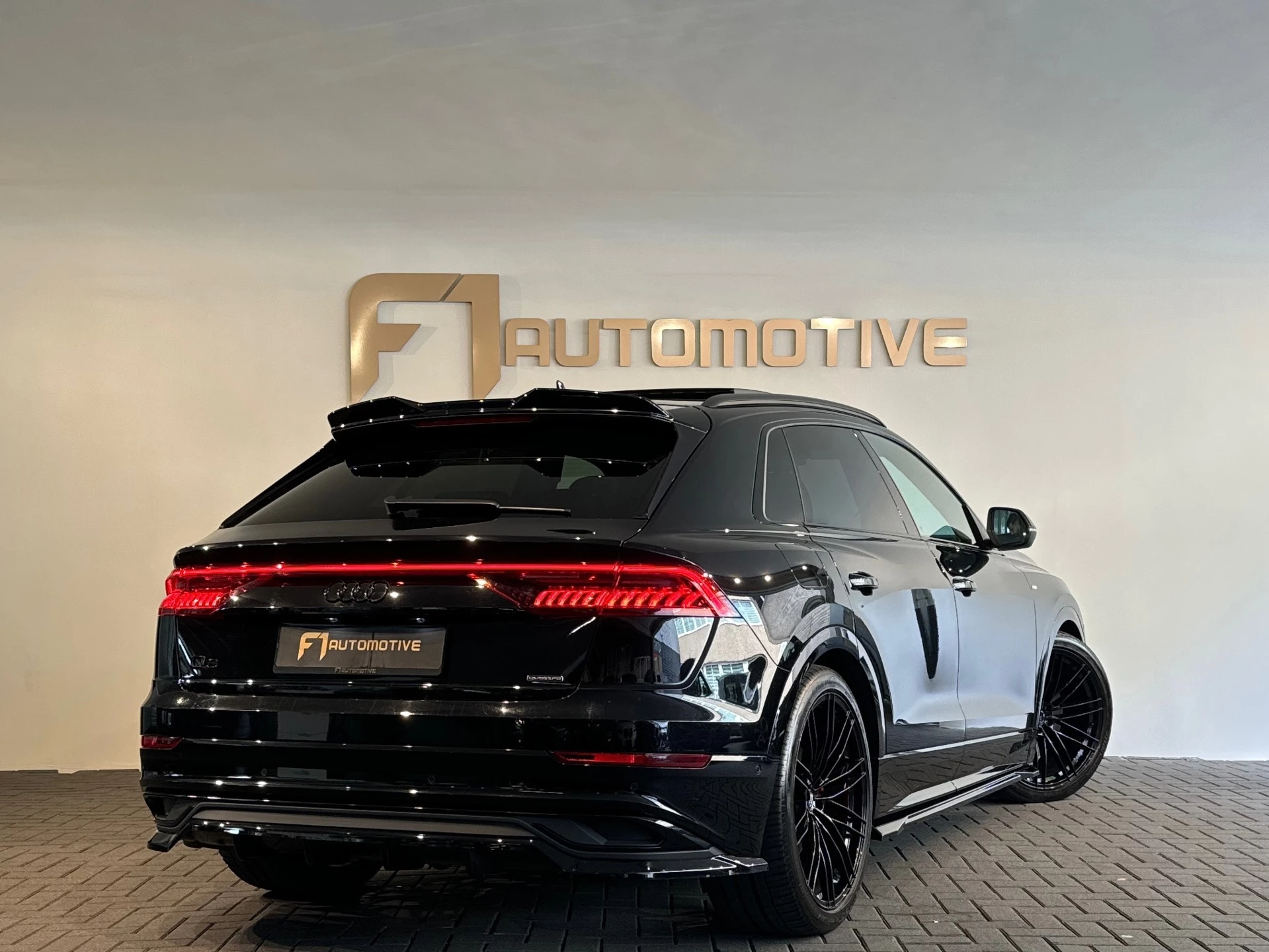 Hoofdafbeelding Audi Q8