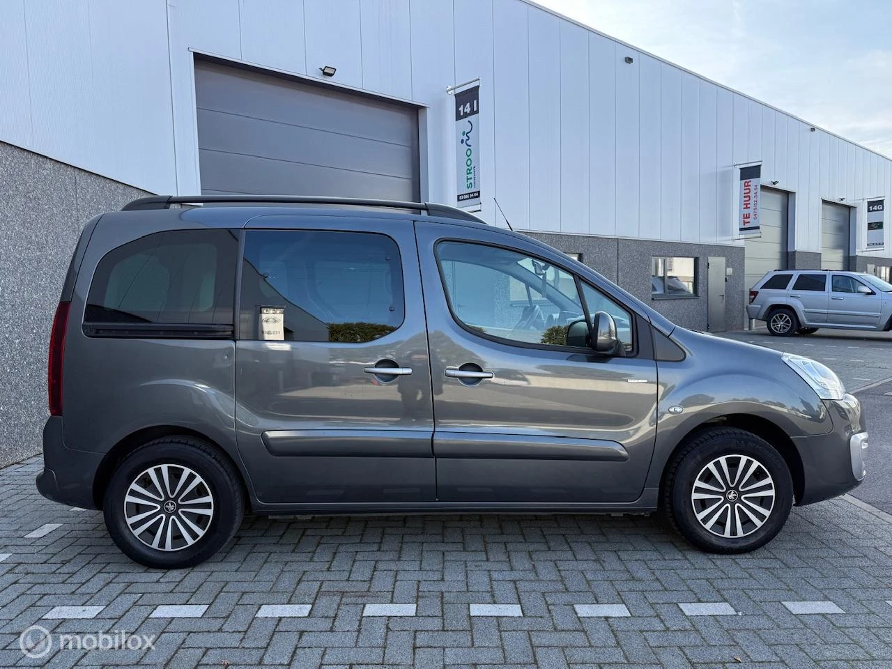 Hoofdafbeelding Peugeot Partner