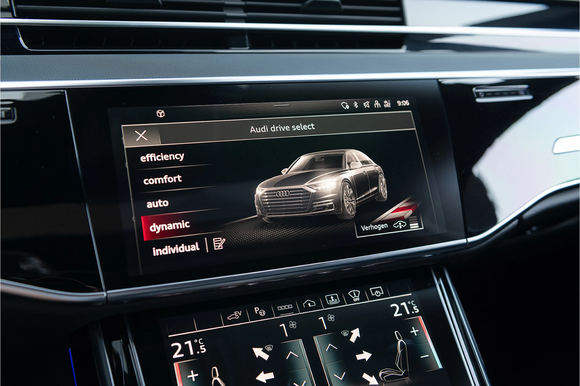 Hoofdafbeelding Audi A8