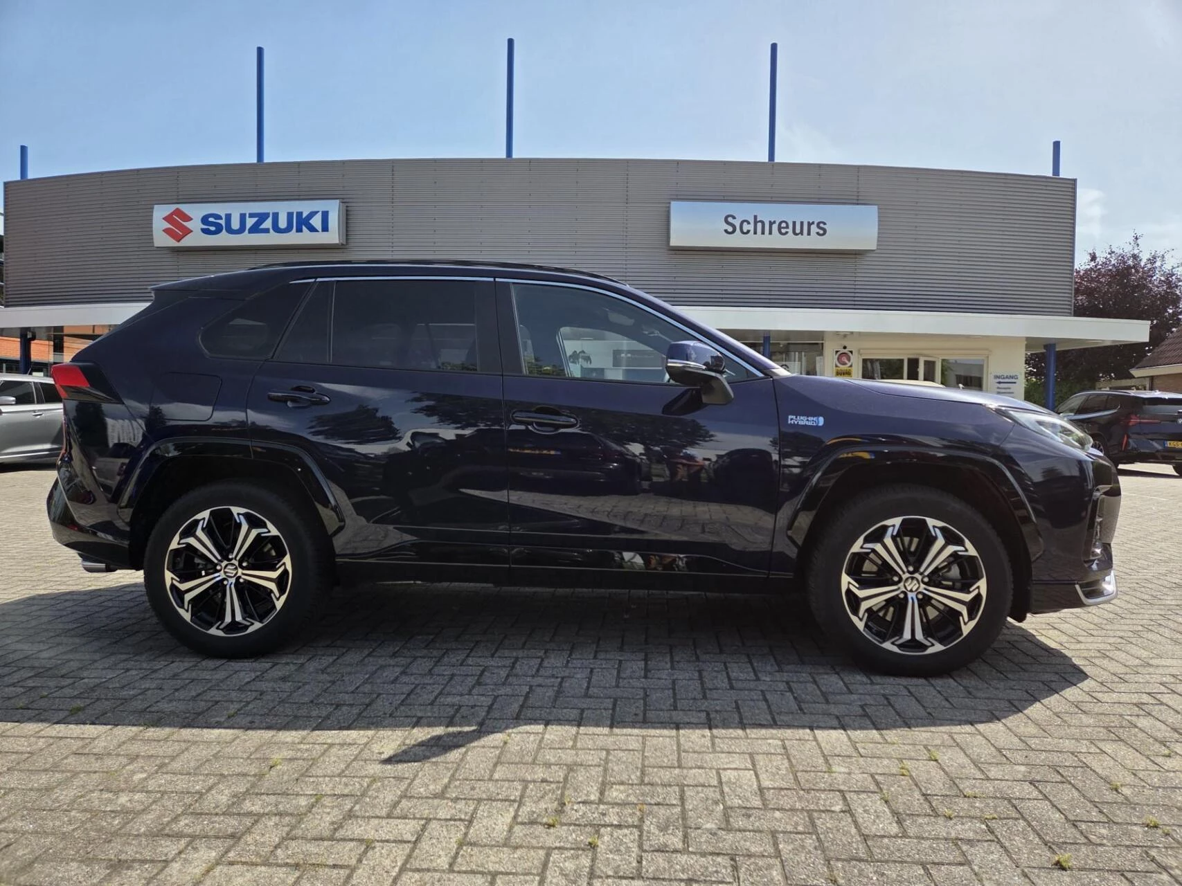 Hoofdafbeelding Suzuki Across